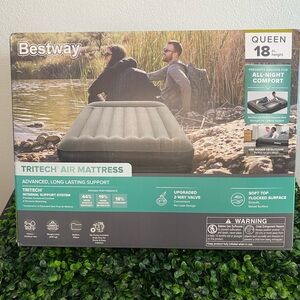 Bestway: Tritech Queen 18”Air Mattress - Gray